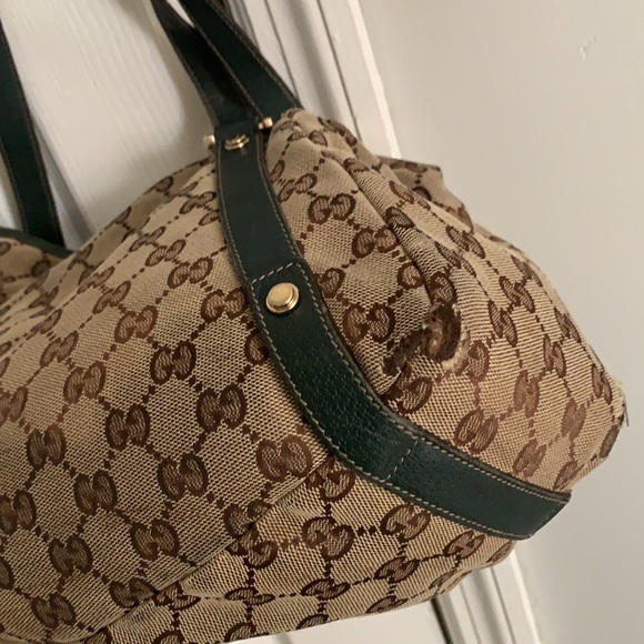 Authentic Gucci shoulder bag - Picture 6 of 13